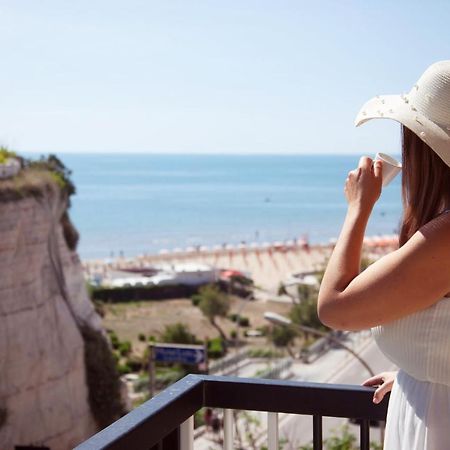 Incanto Di Luna B&B Family Rooms Весте Екстериор снимка
