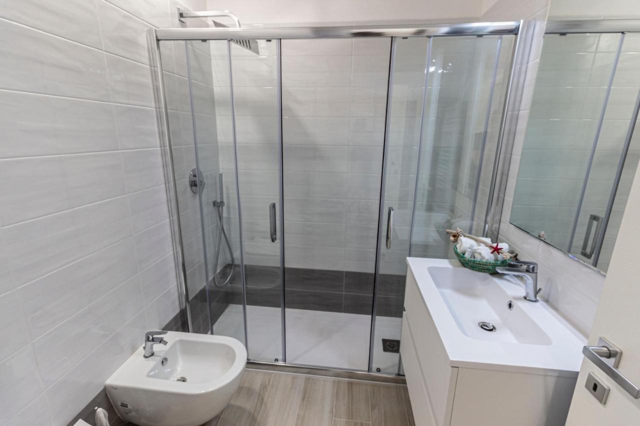 Incanto Di Luna B&B Family Rooms Весте Екстериор снимка
