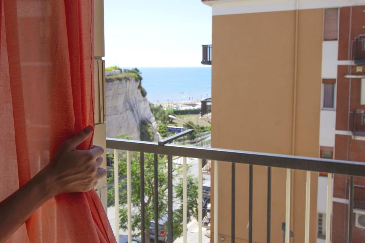Incanto Di Luna B&B Family Rooms Весте Екстериор снимка