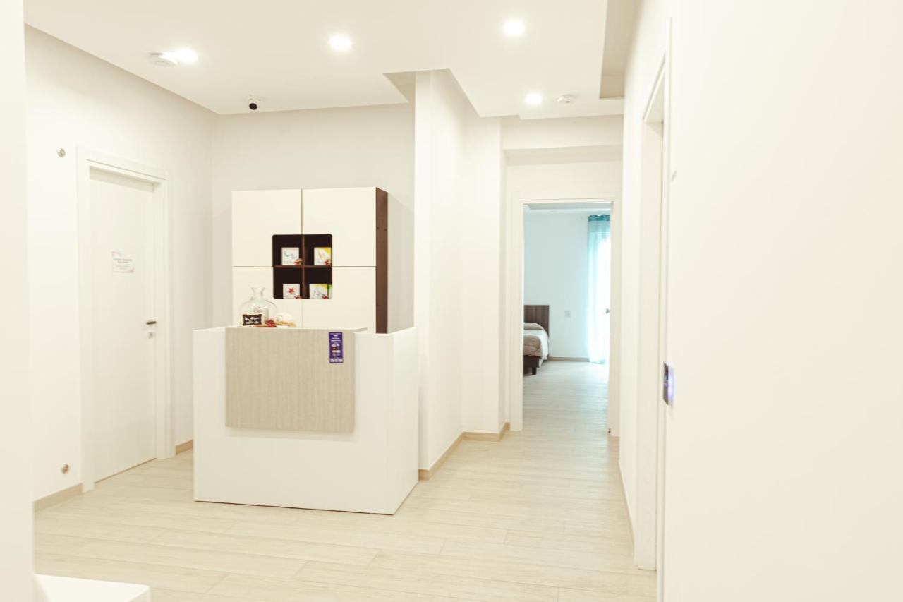 Incanto Di Luna B&B Family Rooms Весте Екстериор снимка